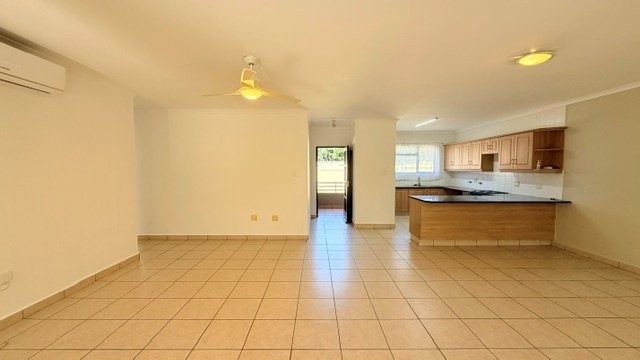 4 Bedroom Property for Sale in St Michaels On Sea KwaZulu-Natal