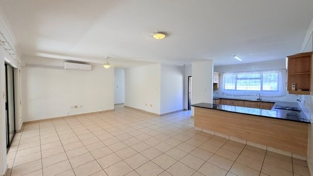 4 Bedroom Property for Sale in St Michaels On Sea KwaZulu-Natal