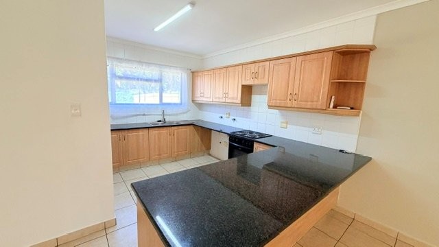 4 Bedroom Property for Sale in St Michaels On Sea KwaZulu-Natal
