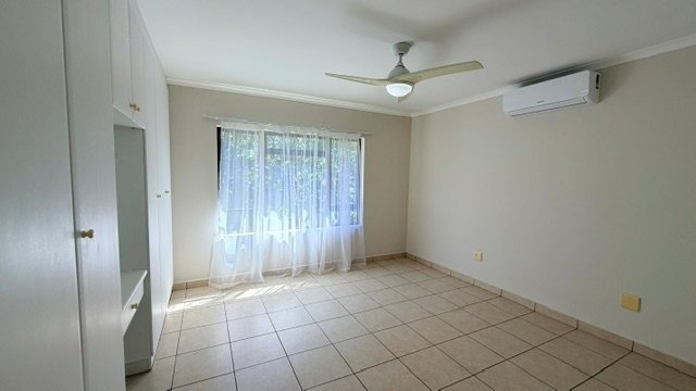 4 Bedroom Property for Sale in St Michaels On Sea KwaZulu-Natal