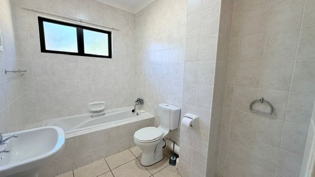 4 Bedroom Property for Sale in St Michaels On Sea KwaZulu-Natal