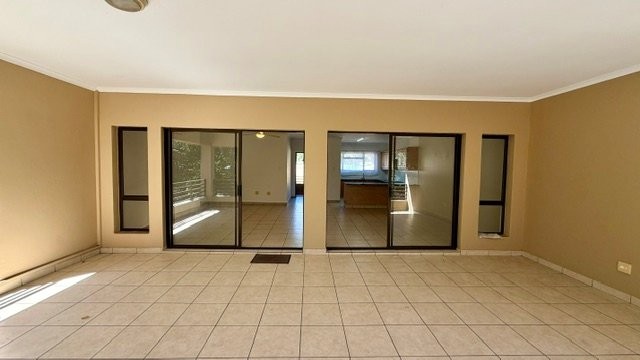 4 Bedroom Property for Sale in St Michaels On Sea KwaZulu-Natal