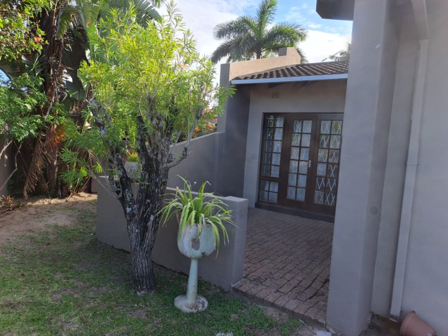 To Let 3 Bedroom Property for Rent in Margate KwaZulu-Natal