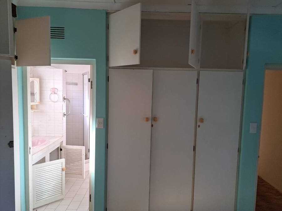 To Let 3 Bedroom Property for Rent in Margate KwaZulu-Natal