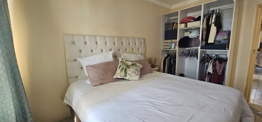 2 Bedroom Property for Sale in North Beach KwaZulu-Natal