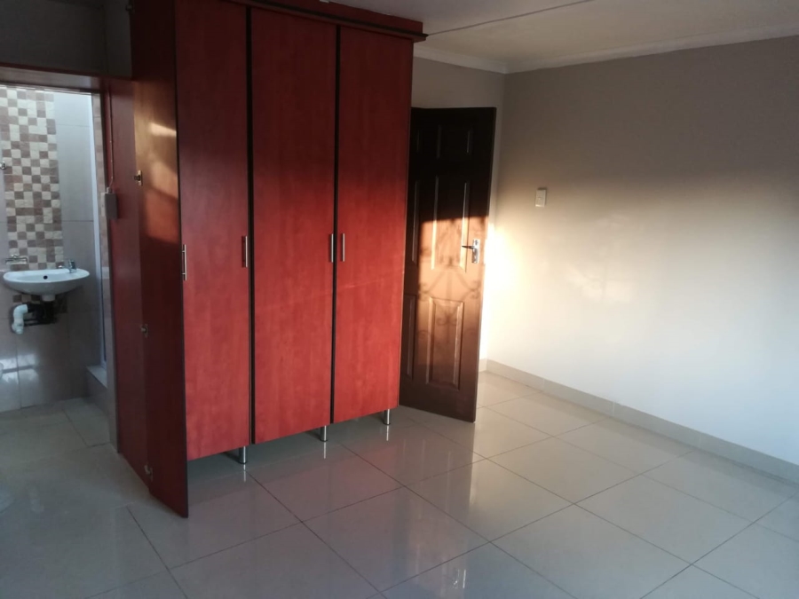 To Let 2 Bedroom Property for Rent in Lenham KwaZulu-Natal