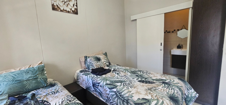 To Let 2 Bedroom Property for Rent in Umhlanga KwaZulu-Natal