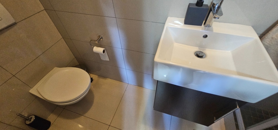 To Let 2 Bedroom Property for Rent in Umhlanga KwaZulu-Natal