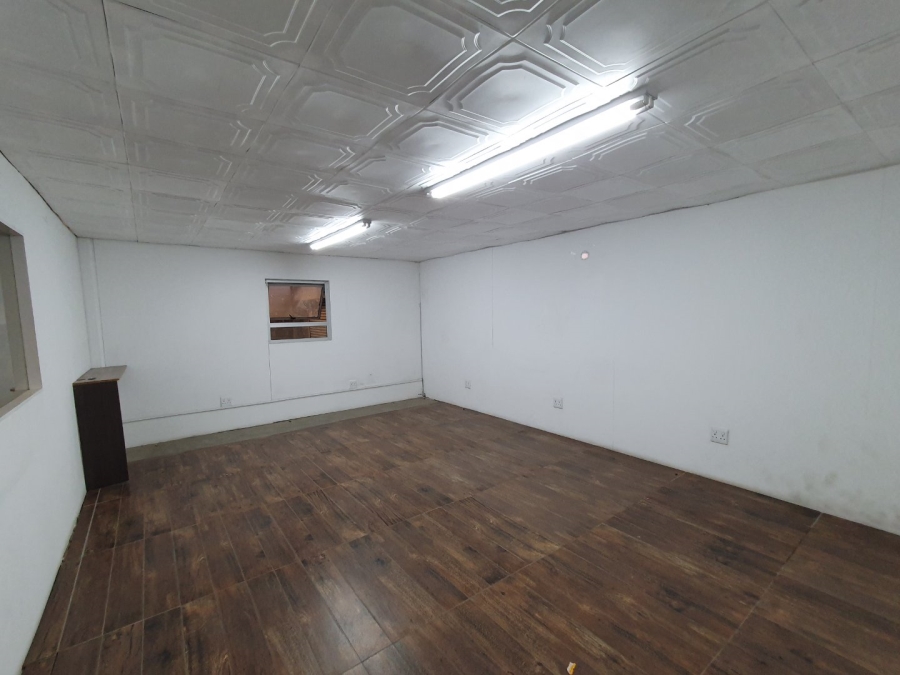 To Let commercial Property for Rent in Mount Edgecombe KwaZulu-Natal