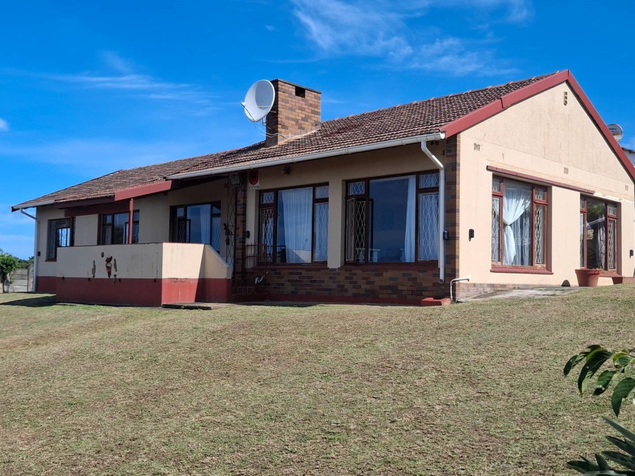 3 Bedroom Property for Sale in Uvongo KwaZulu-Natal