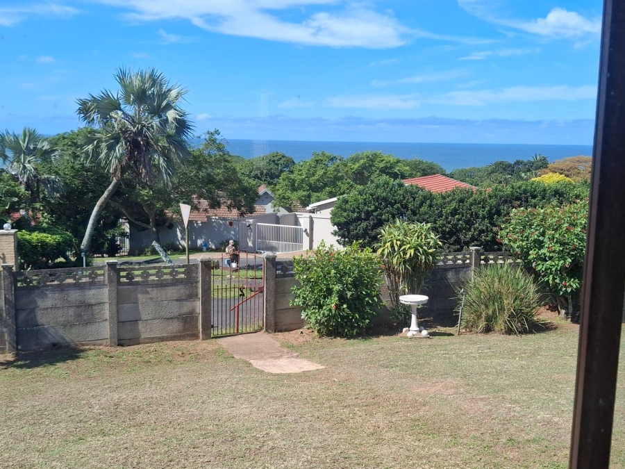 3 Bedroom Property for Sale in Uvongo KwaZulu-Natal