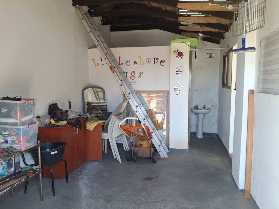 3 Bedroom Property for Sale in Uvongo KwaZulu-Natal