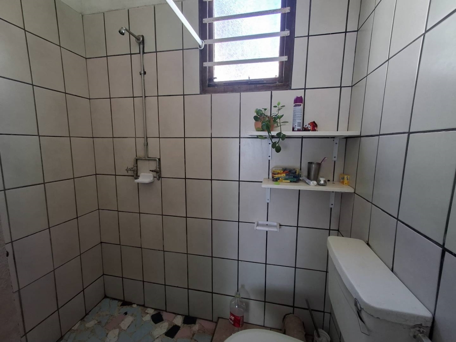 3 Bedroom Property for Sale in Uvongo KwaZulu-Natal