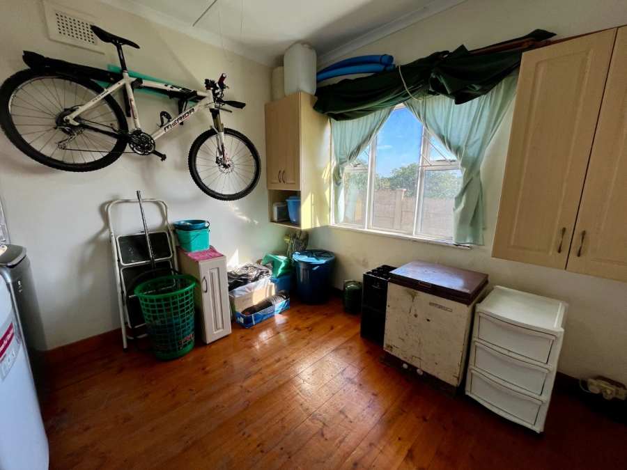 3 Bedroom Property for Sale in Mount Vernon KwaZulu-Natal