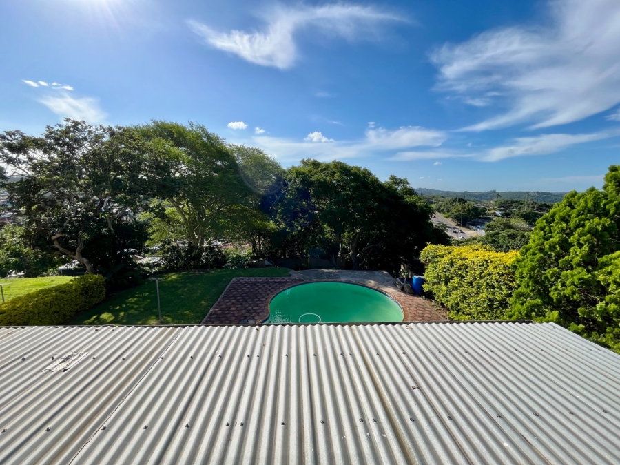 3 Bedroom Property for Sale in Mount Vernon KwaZulu-Natal
