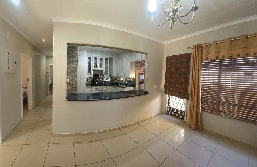 3 Bedroom Property for Sale in Pioneer Park KwaZulu-Natal