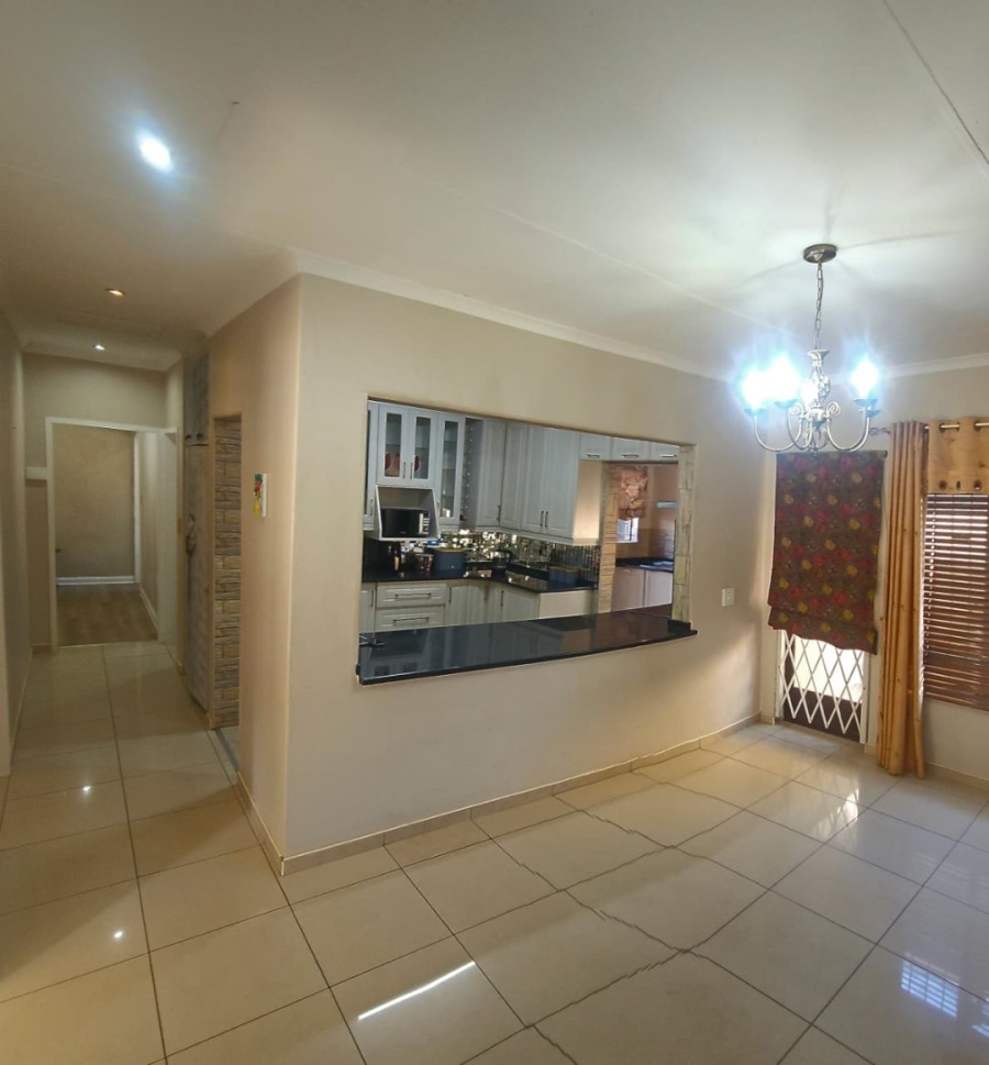 3 Bedroom Property for Sale in Pioneer Park KwaZulu-Natal