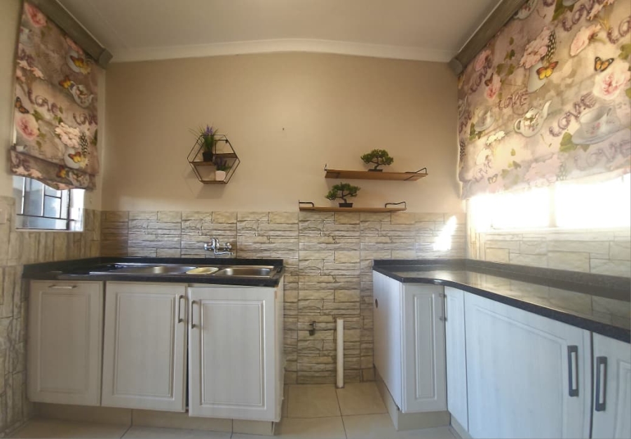 3 Bedroom Property for Sale in Pioneer Park KwaZulu-Natal