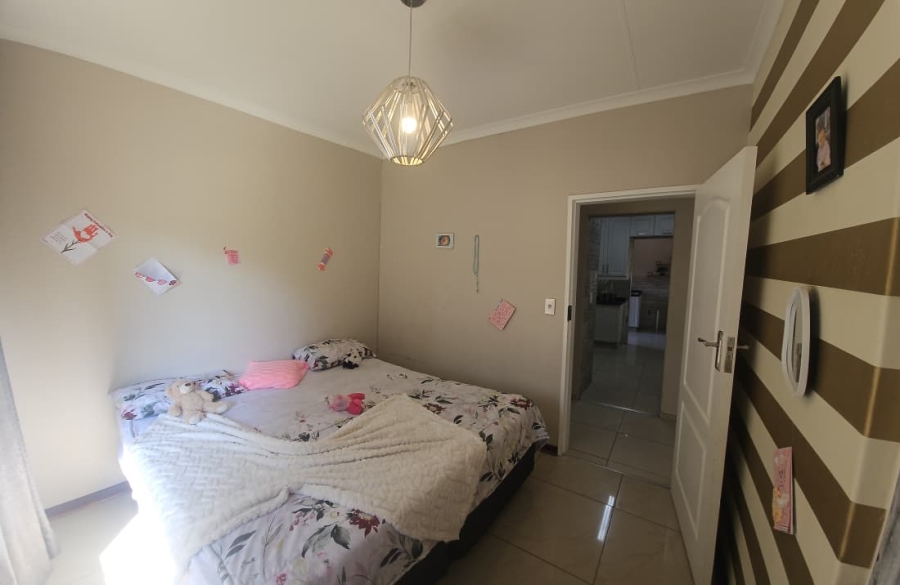 3 Bedroom Property for Sale in Pioneer Park KwaZulu-Natal