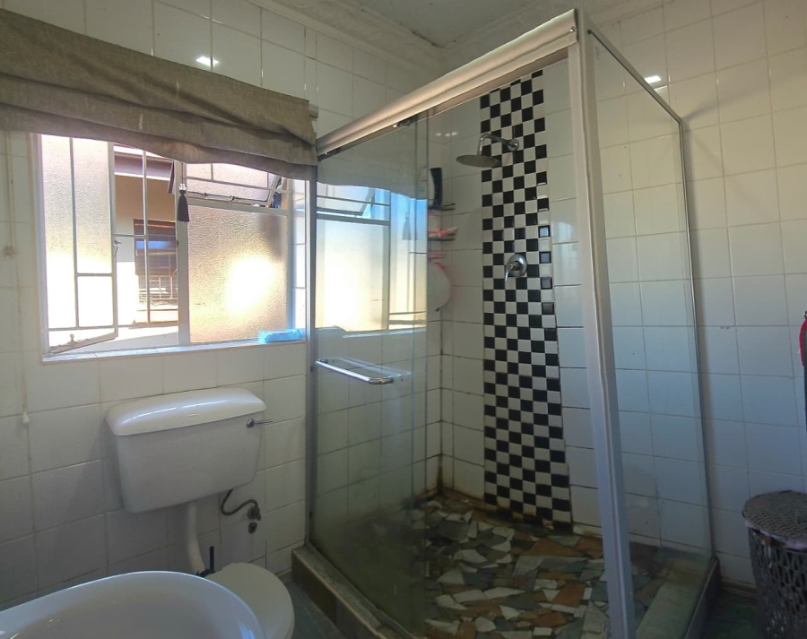 3 Bedroom Property for Sale in Pioneer Park KwaZulu-Natal