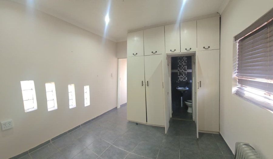 3 Bedroom Property for Sale in Pioneer Park KwaZulu-Natal