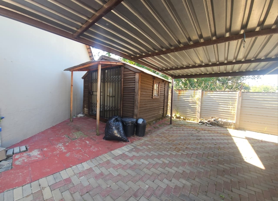 3 Bedroom Property for Sale in Pioneer Park KwaZulu-Natal