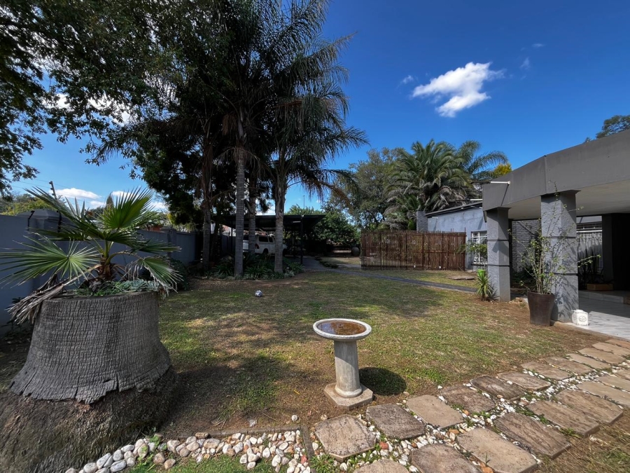 4 Bedroom Property for Sale in Aviary Hill KwaZulu-Natal