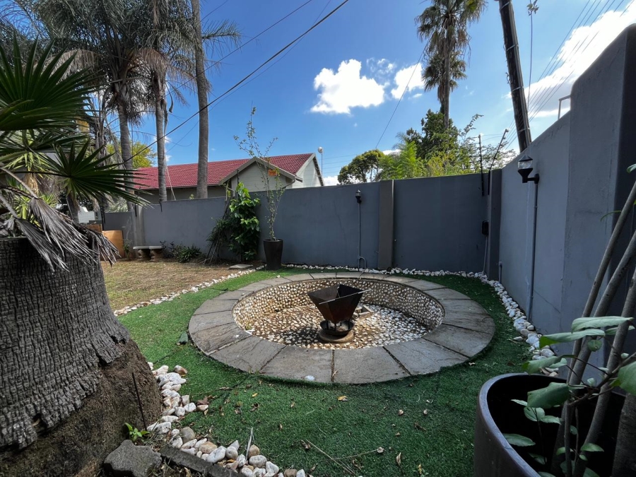 4 Bedroom Property for Sale in Aviary Hill KwaZulu-Natal