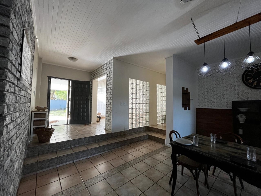 4 Bedroom Property for Sale in Aviary Hill KwaZulu-Natal