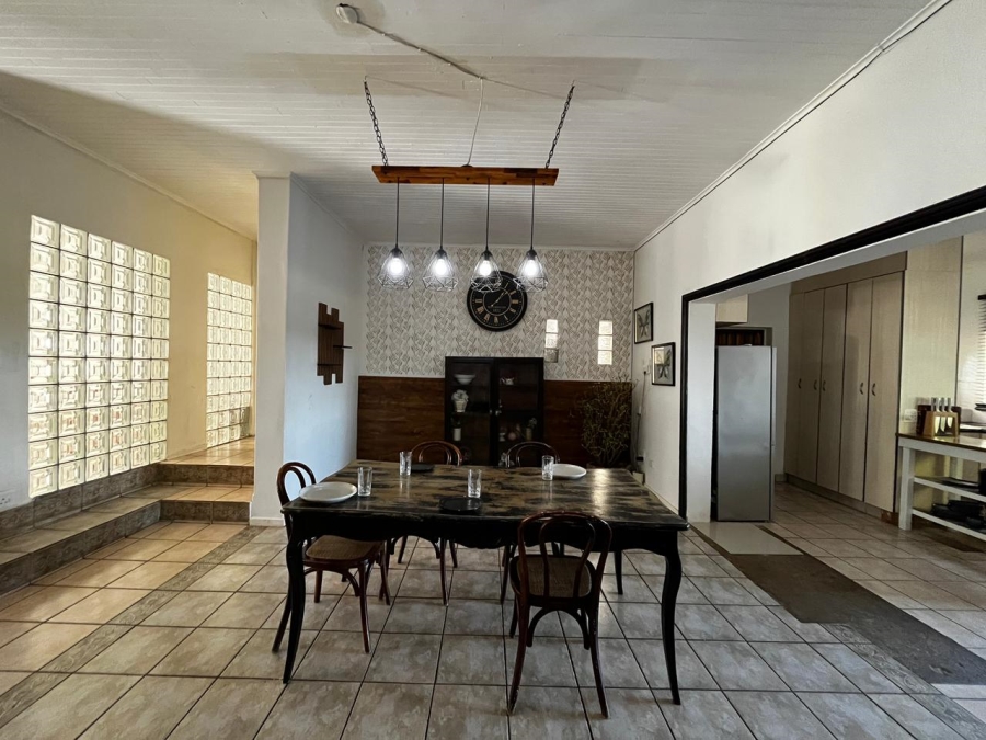 4 Bedroom Property for Sale in Aviary Hill KwaZulu-Natal