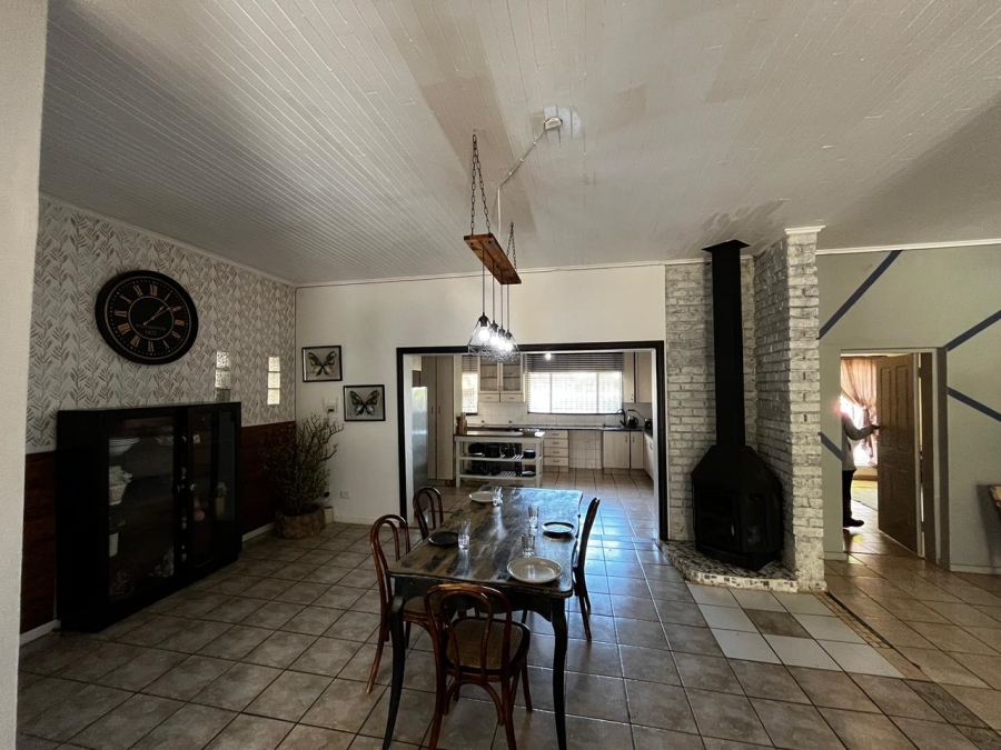 4 Bedroom Property for Sale in Aviary Hill KwaZulu-Natal