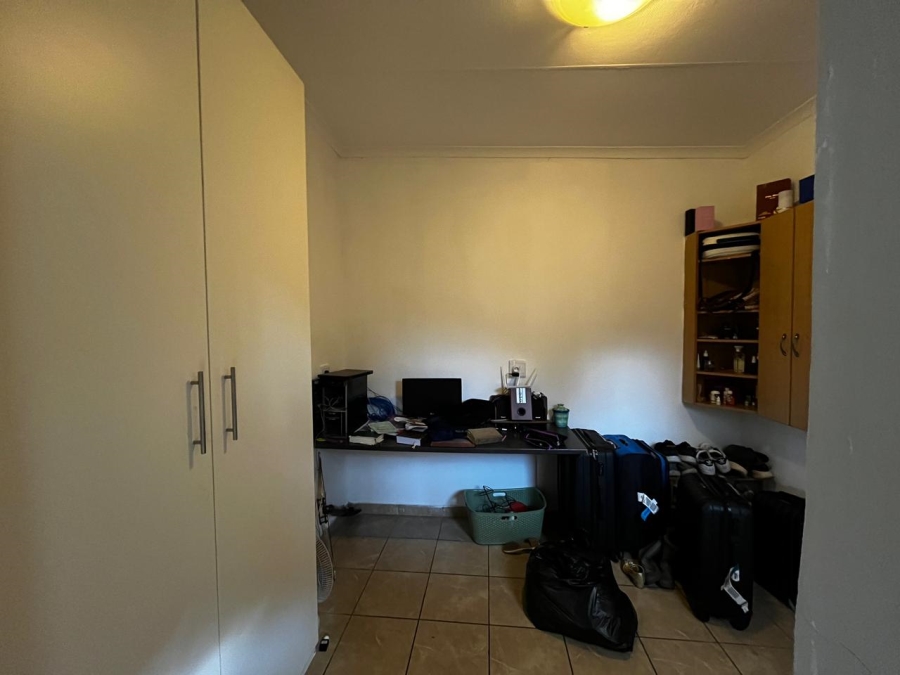 4 Bedroom Property for Sale in Aviary Hill KwaZulu-Natal