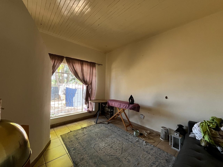 4 Bedroom Property for Sale in Aviary Hill KwaZulu-Natal