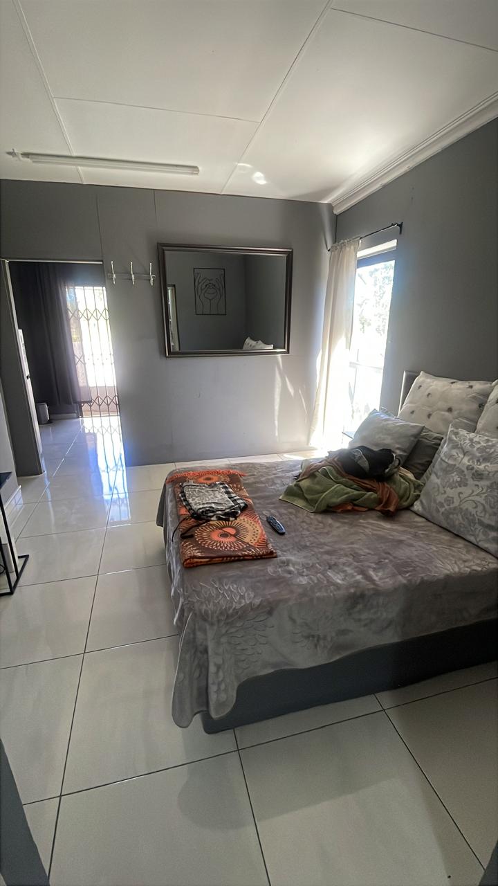 4 Bedroom Property for Sale in Aviary Hill KwaZulu-Natal