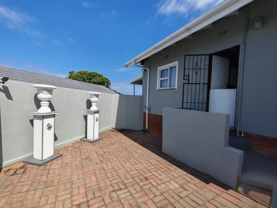 To Let 1 Bedroom Property for Rent in Sea Park KwaZulu-Natal