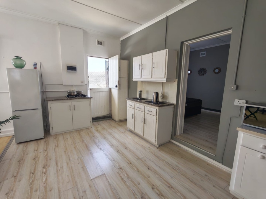 To Let 1 Bedroom Property for Rent in Sea Park KwaZulu-Natal