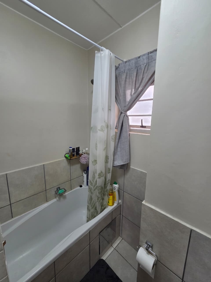 2 Bedroom Property for Sale in Bridge City KwaZulu-Natal