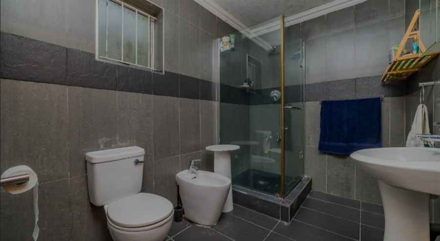 3 Bedroom Property for Sale in Reservoir Hills KwaZulu-Natal