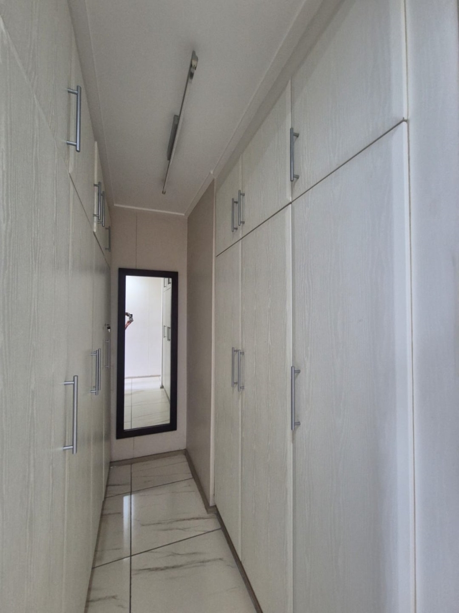 To Let 3 Bedroom Property for Rent in Point Waterfront KwaZulu-Natal