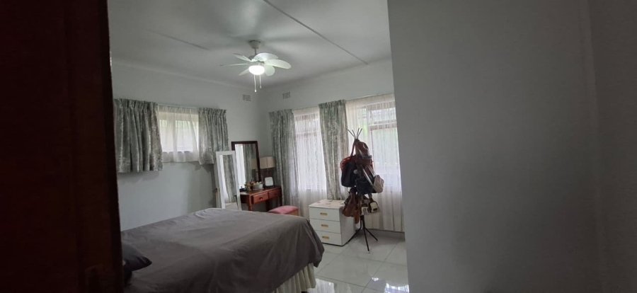 2 Bedroom Property for Sale in Umtentweni KwaZulu-Natal