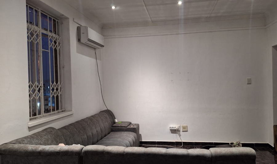 2 Bedroom Property for Sale in Westridge KwaZulu-Natal