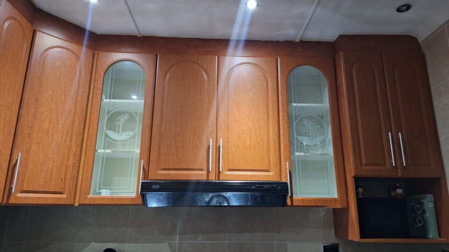 2 Bedroom Property for Sale in Westridge KwaZulu-Natal