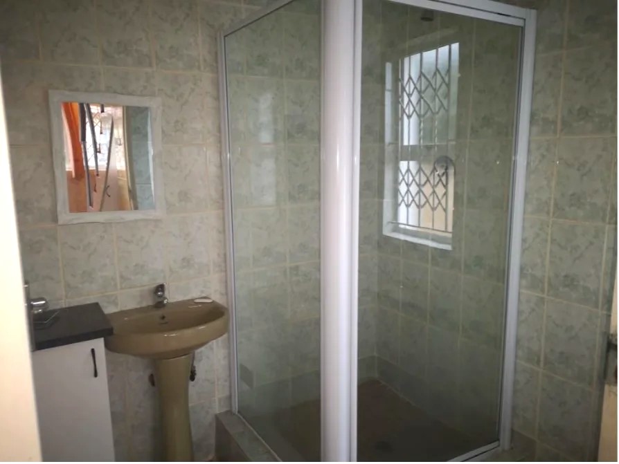 To Let 3 Bedroom Property for Rent in Mount Vernon KwaZulu-Natal