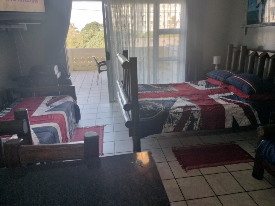 1 Bedroom Property for Sale in Margate Beach KwaZulu-Natal