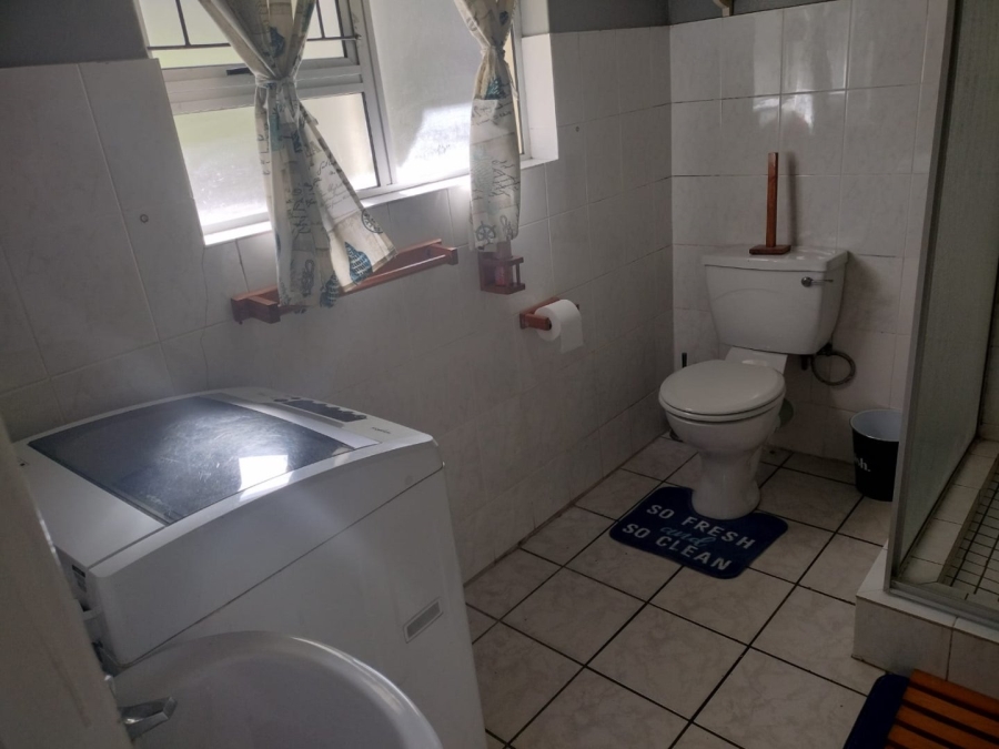 1 Bedroom Property for Sale in Margate Beach KwaZulu-Natal