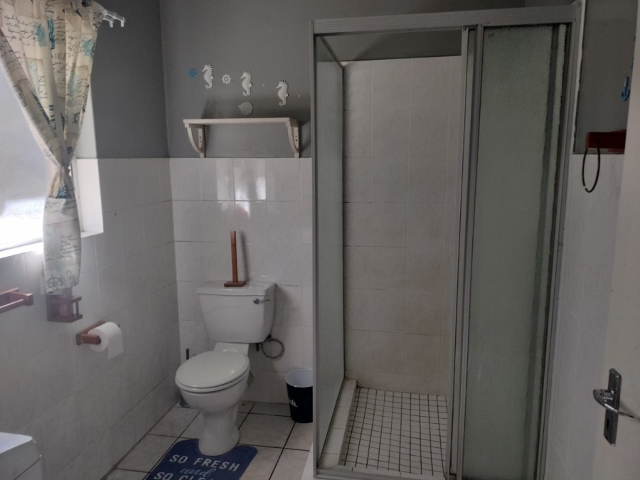 1 Bedroom Property for Sale in Margate Beach KwaZulu-Natal