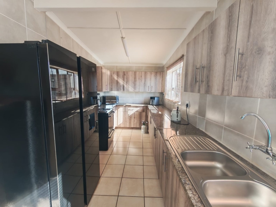 5 Bedroom Property for Sale in Woodgrange KwaZulu-Natal