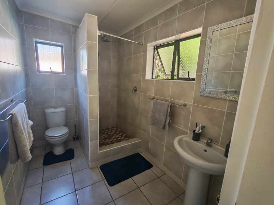 5 Bedroom Property for Sale in Woodgrange KwaZulu-Natal