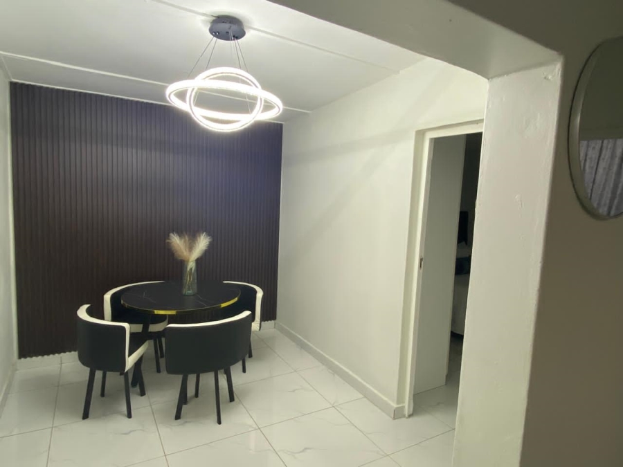 5 Bedroom Property for Sale in Woodgrange KwaZulu-Natal