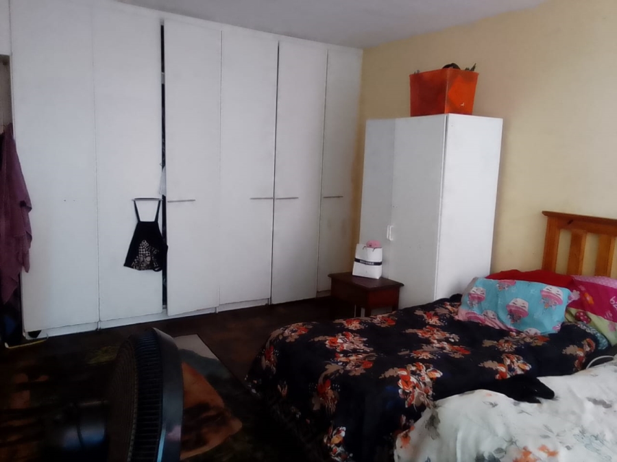 2 Bedroom Property for Sale in Point KwaZulu-Natal